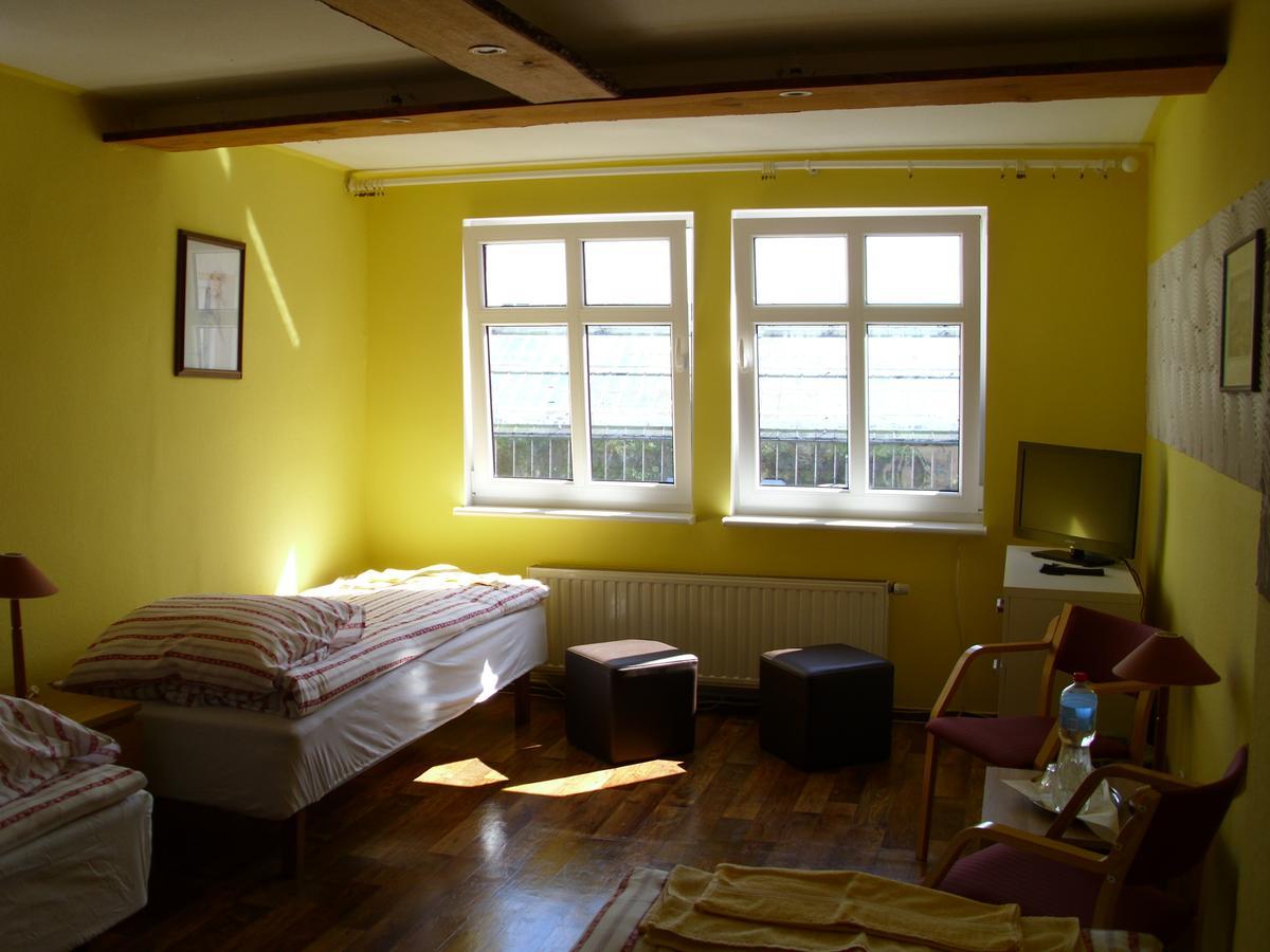 Pokoje Goscinne Irene Poznań Buitenkant foto